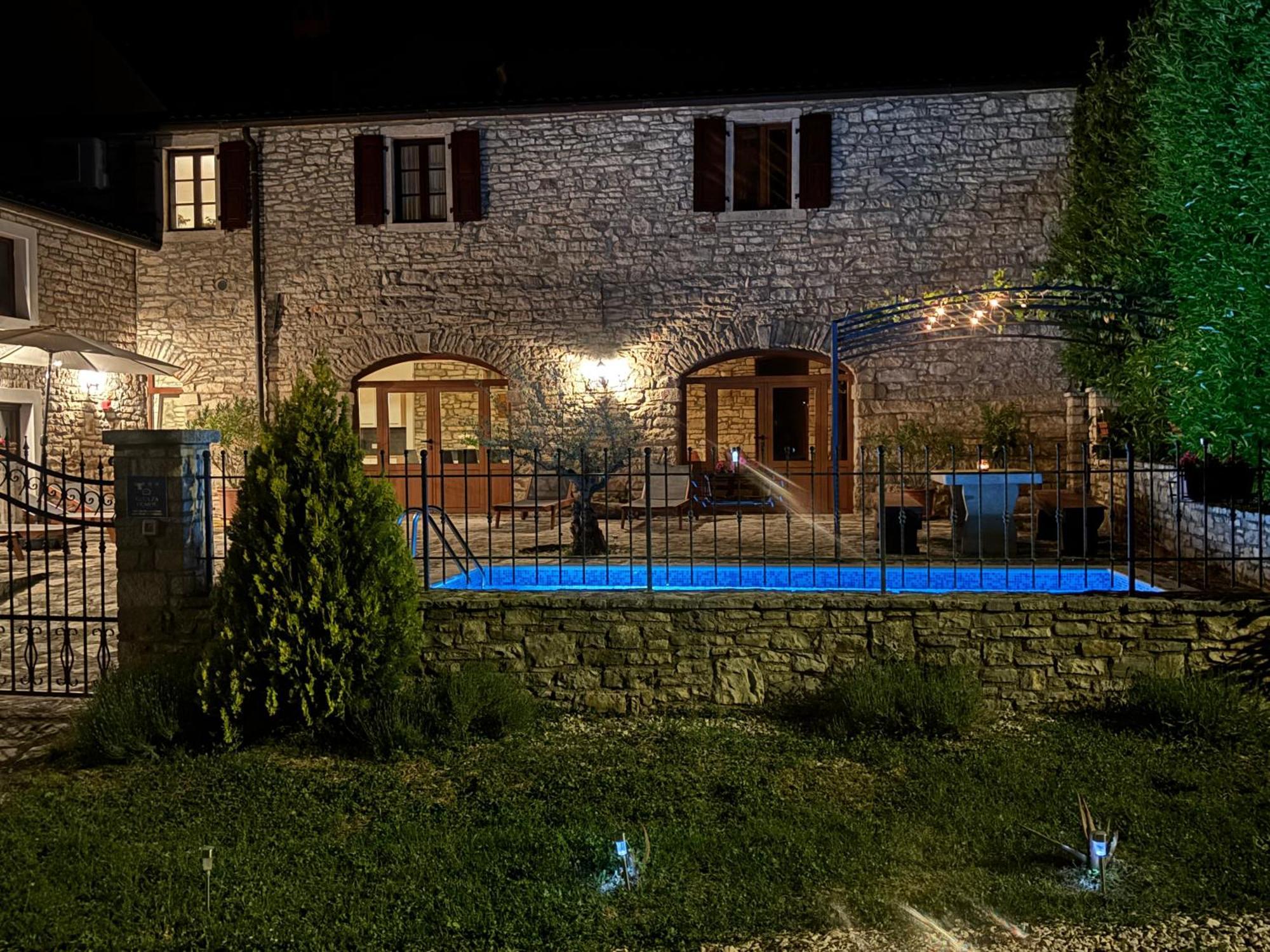 Villa Rustica Buje Exterior photo